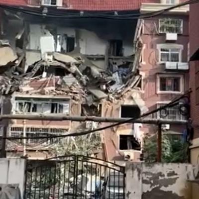 7月19日清晨，天津市北辰區歡顏里小區發(fā)生燃氣爆燃。